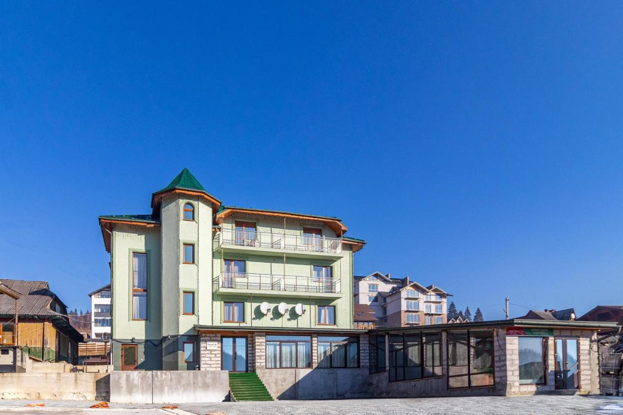 Hotel Zeleniy Bir Bukovel Esterno foto